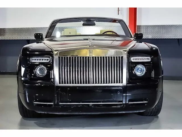 Rolls royce phantom drophead coupe 6,75l v12 - 2008 - afbeelding 23 van  54