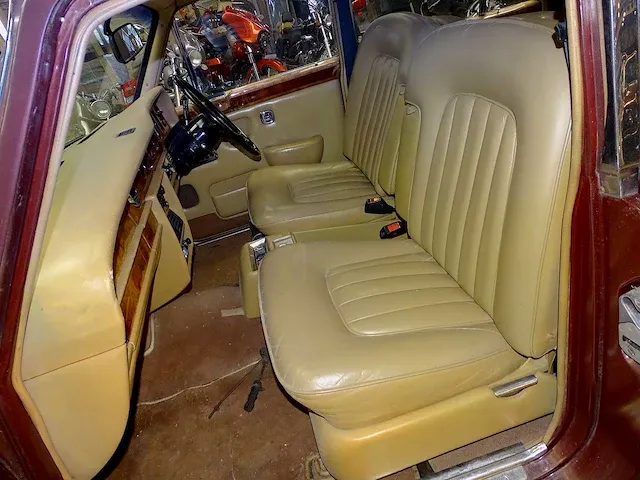 Rolls-royce silver shadow ii (barn-find) - afbeelding 27 van  52