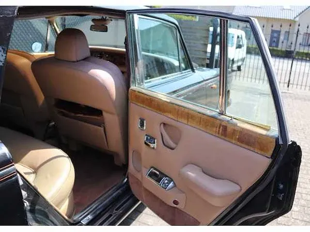 Rolls-royce silver shadow ii - afbeelding 24 van  55