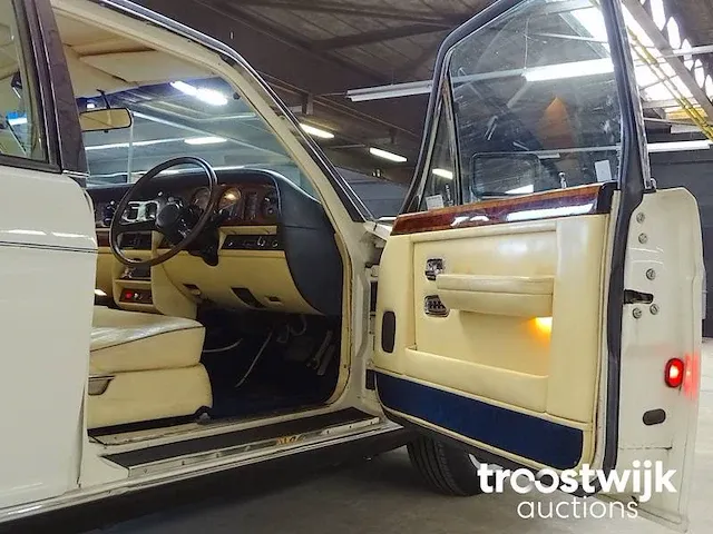 Rolls royce silver spur 'everflex' (rhd) - afbeelding 15 van  60