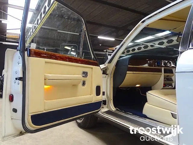 Rolls royce silver spur 'everflex' (rhd) - afbeelding 32 van  60