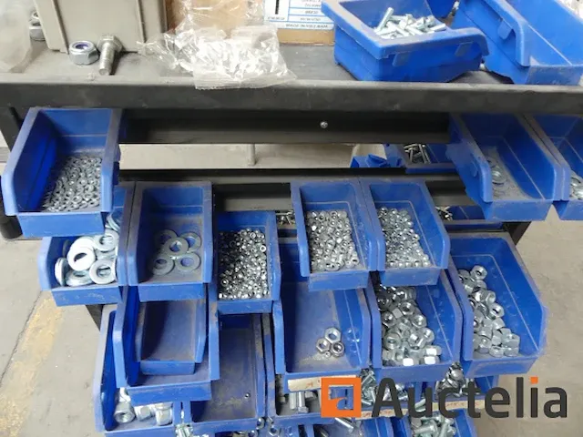 Roltafel met bouten - afbeelding 1 van  7