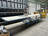Roltafel met inhoud