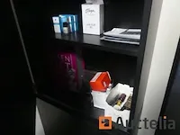 Roltafel pedicure, 3-deurs kledingkast - afbeelding 7 van  11
