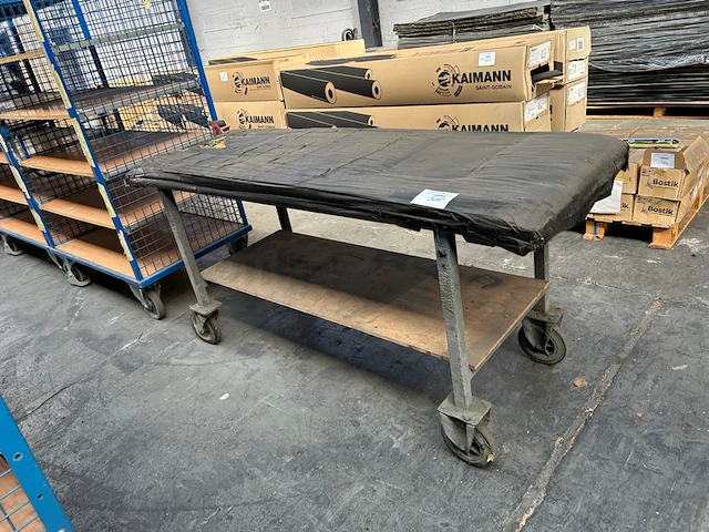 Roltafel - afbeelding 1 van  4