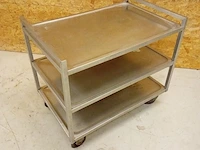 Roltafeltje op zwenkwielen met 2 legplanken - afbeelding 1 van  1