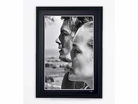 Romy schneider & alain delon - la piscine 1969. - fine art photography - luxe houten lijst 70x50 cm - gelimiteerde oplage van 30 stuks