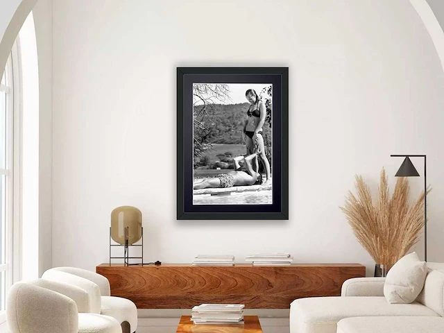 Romy schneider & alain delon - la piscine 1969. - fine art photography - luxe houten lijst 70x50 cm - limited edition nr 03 van 30 - afbeelding 5 van  7