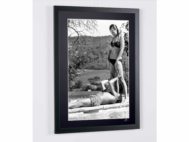 Romy schneider & alain delon - la piscine 1969. - fine art photography - luxe houten lijst 70x50 cm - limited edition nr 03 van 30 - afbeelding 6 van  7