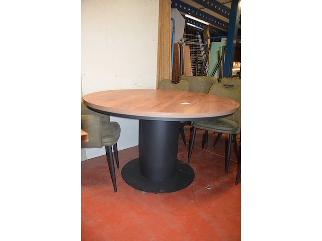 Ronde fineerhouten tafel , 6 moderne kuipstoelen grijze stoffen zit en rug (7,8) - afbeelding 4 van  9