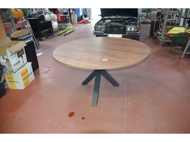 Ronde fineerhouten tafel , 7 moderne kuipstoelen grijze stoffen zit en rug (7,8) - afbeelding 1 van  11