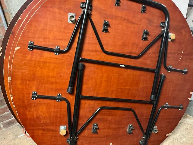 Ronde restauranttafels - afbeelding 4 van  7