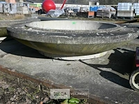 Ronde stenen bloempot - afbeelding 2 van  3