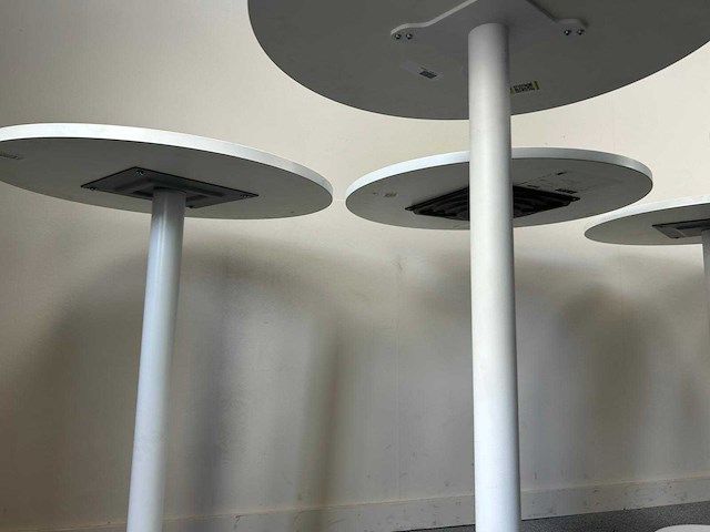 Ronde tafel - canteen table (7x) - afbeelding 4 van  6