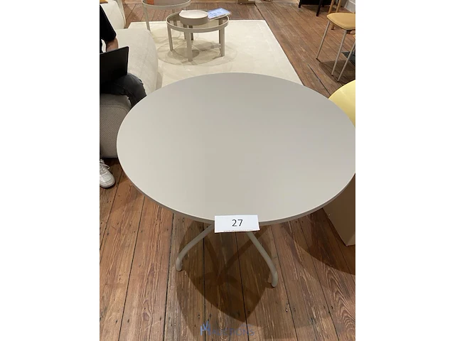 Ronde tafel fest - afbeelding 1 van  5