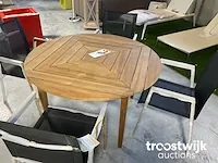 Ronde tafel met vier stoelen - afbeelding 1 van  4