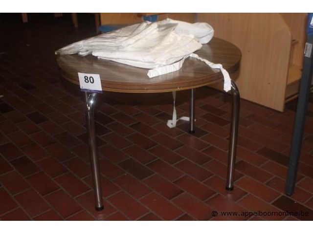 Ronde tafel - afbeelding 1 van  1