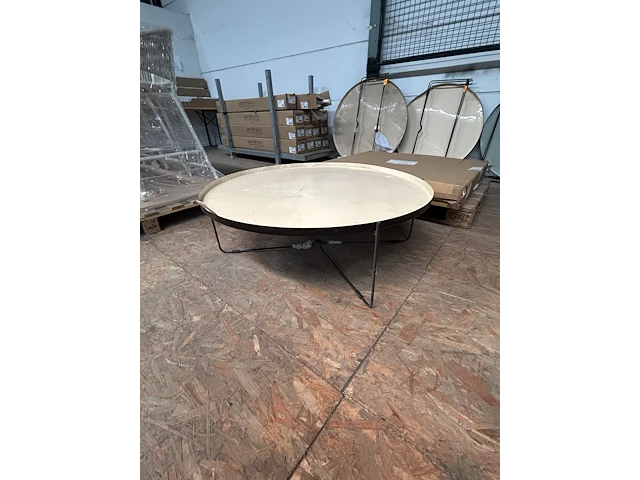 Ronde tafel - afbeelding 2 van  2