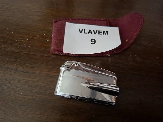 Ronson aansteker - afbeelding 1 van  3