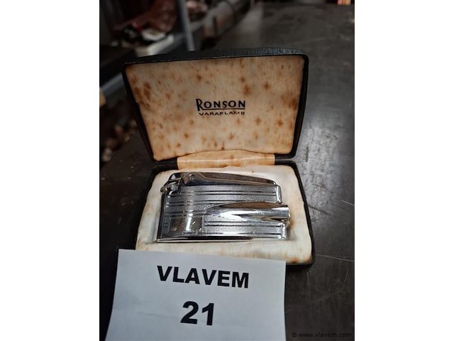 Ronsonaansteker - afbeelding 1 van  3