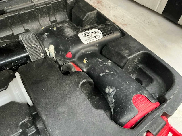 Ropamate accugun 400 siliconenspuit op accu - afbeelding 2 van  6