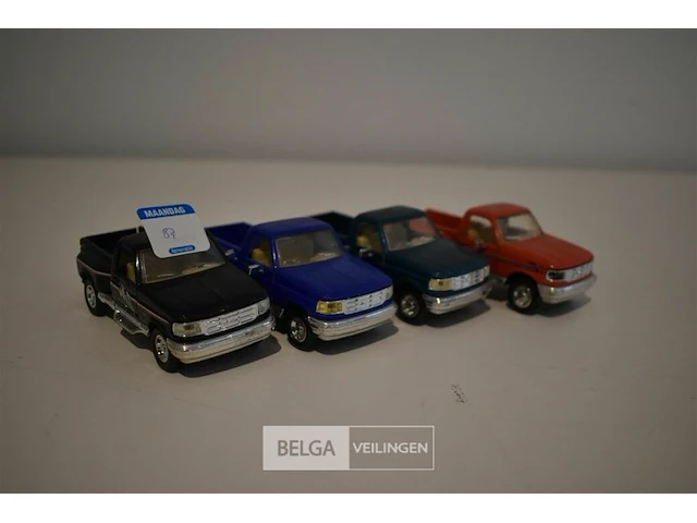 Roro-champs 4x miniatuur ford pick-up 150 - afbeelding 1 van  2