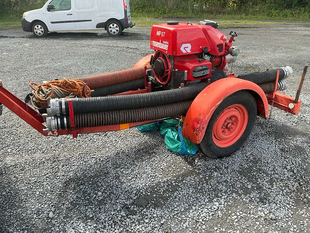 Rosenbauer fox bmw mobiele bluspomp - afbeelding 21 van  27