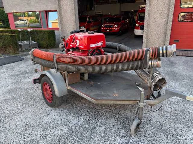 Rosenbauer fox bmw mobiele bluspomp - afbeelding 15 van  20