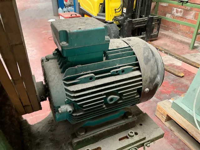 Roskin - ponsmachine - afbeelding 6 van  8