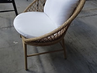 Rotan zitstoel met kussen - afbeelding 2 van  3