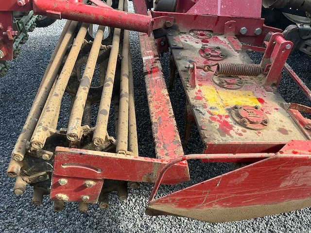 Rotereg zaaimachine met juksysteem - afbeelding 8 van  21