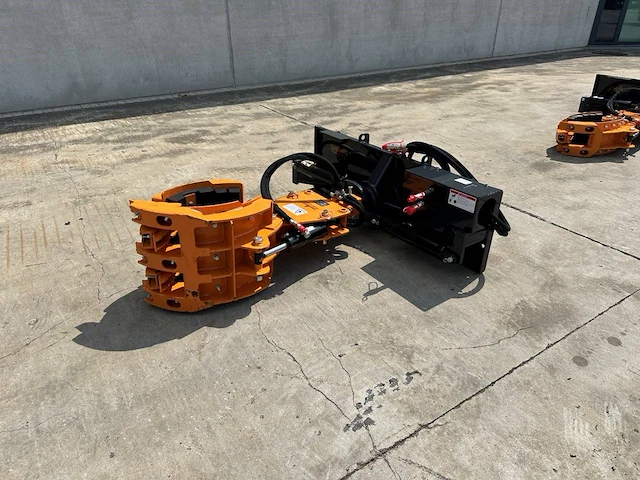 Roterende grijper rth-13-2000g 2025 nieuw passend op schranklader - afbeelding 1 van  1