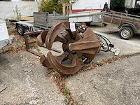 Roterende hydraulische poliepgrijper - afbeelding 2 van  4