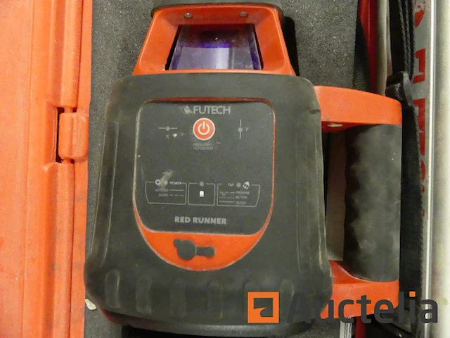 Roterende laser en futech red runner voeten - afbeelding 3 van  7