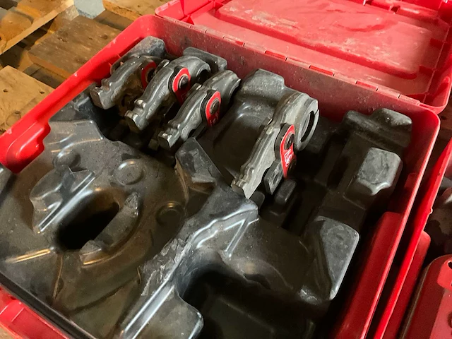 Rothenberger accu-mini-persmachine + 7 persbekken - afbeelding 4 van  10