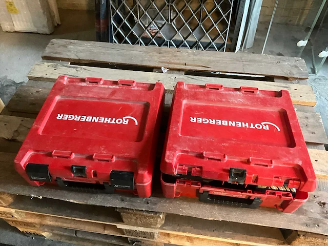 Rothenberger accu-mini-persmachine + 7 persbekken - afbeelding 8 van  10