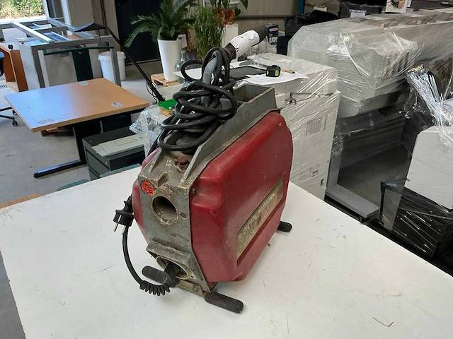 Rothenberger saniclean r600 ontstoppingsmachine - afbeelding 2 van  6