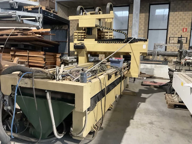 Routech r300 cnc-bewerkingscentra - afbeelding 2 van  7