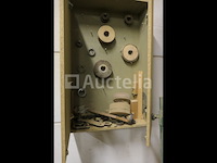 Router omgebouwd tot schuurmachine - afbeelding 4 van  12