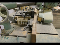 Router omgebouwd tot schuurmachine - afbeelding 9 van  12