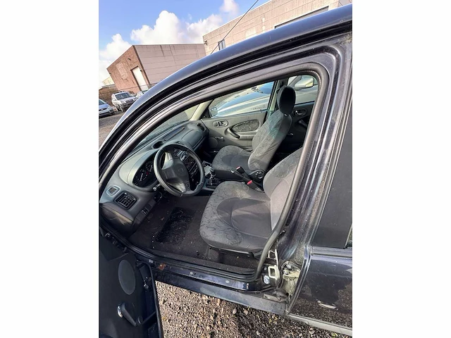 Rover 200 - 1999 - - personenauto - afbeelding 3 van  38