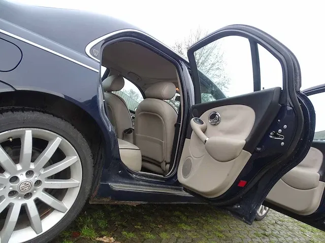 Rover 75 _ 2.0 cdt - afbeelding 17 van  49
