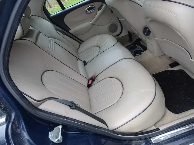 Rover 75 _ 2.0 cdt - afbeelding 18 van  49