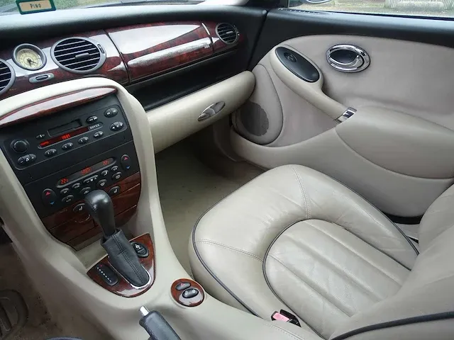 Rover 75 _ 2.0 cdt - afbeelding 32 van  49