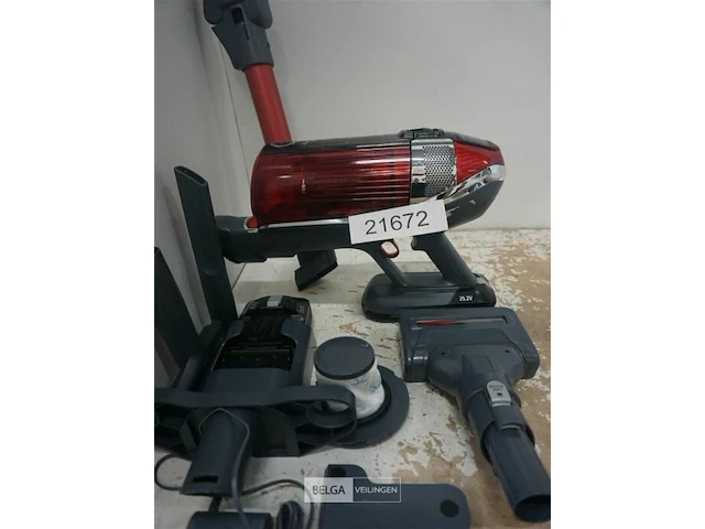 Rowenta rh9889wo steelstofzuiger - afbeelding 1 van  1