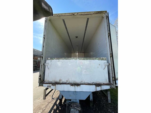 Royen - 1997 - r18t/2p - trailer - afbeelding 2 van  31
