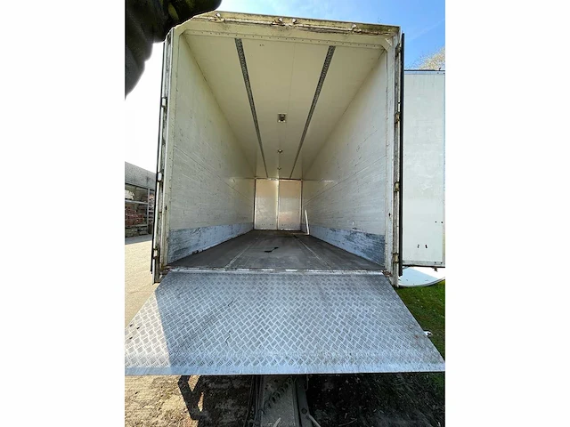 Royen - 1997 - r18t/2p - trailer - afbeelding 16 van  31