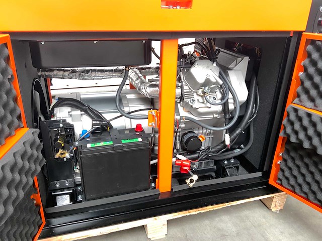 Rte - 13.8 kva - 2025 - 7422 - noodstroomaggregaat - afbeelding 3 van  23