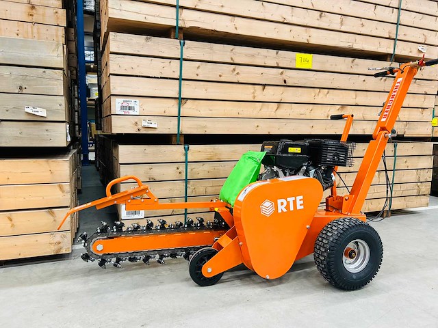 Rte - 2024 - 6776 - sleuvengraafmachine - afbeelding 6 van  13