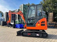 Rte - 2025 - cr213 - minigraafmachine kubota euro 5 met cabine - afbeelding 27 van  32